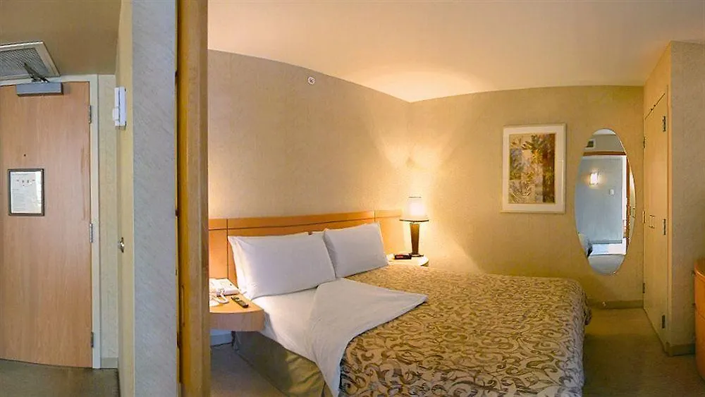 Delta Hotels By Marriott Vancouver Downtown Suites