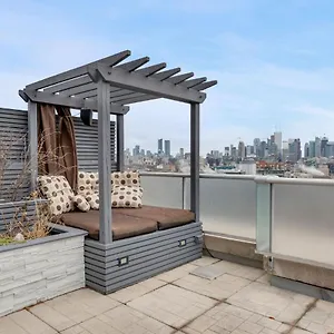 https://2br-suite-large-terrace-city-lakeview-parking.hotelstorontoontario.org
